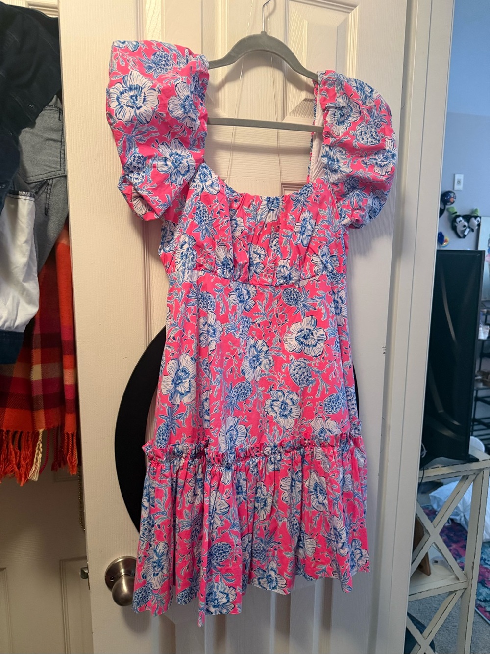 Lilly Pulizter Size 4 Pink Floral Puff-Sleeve Sundress